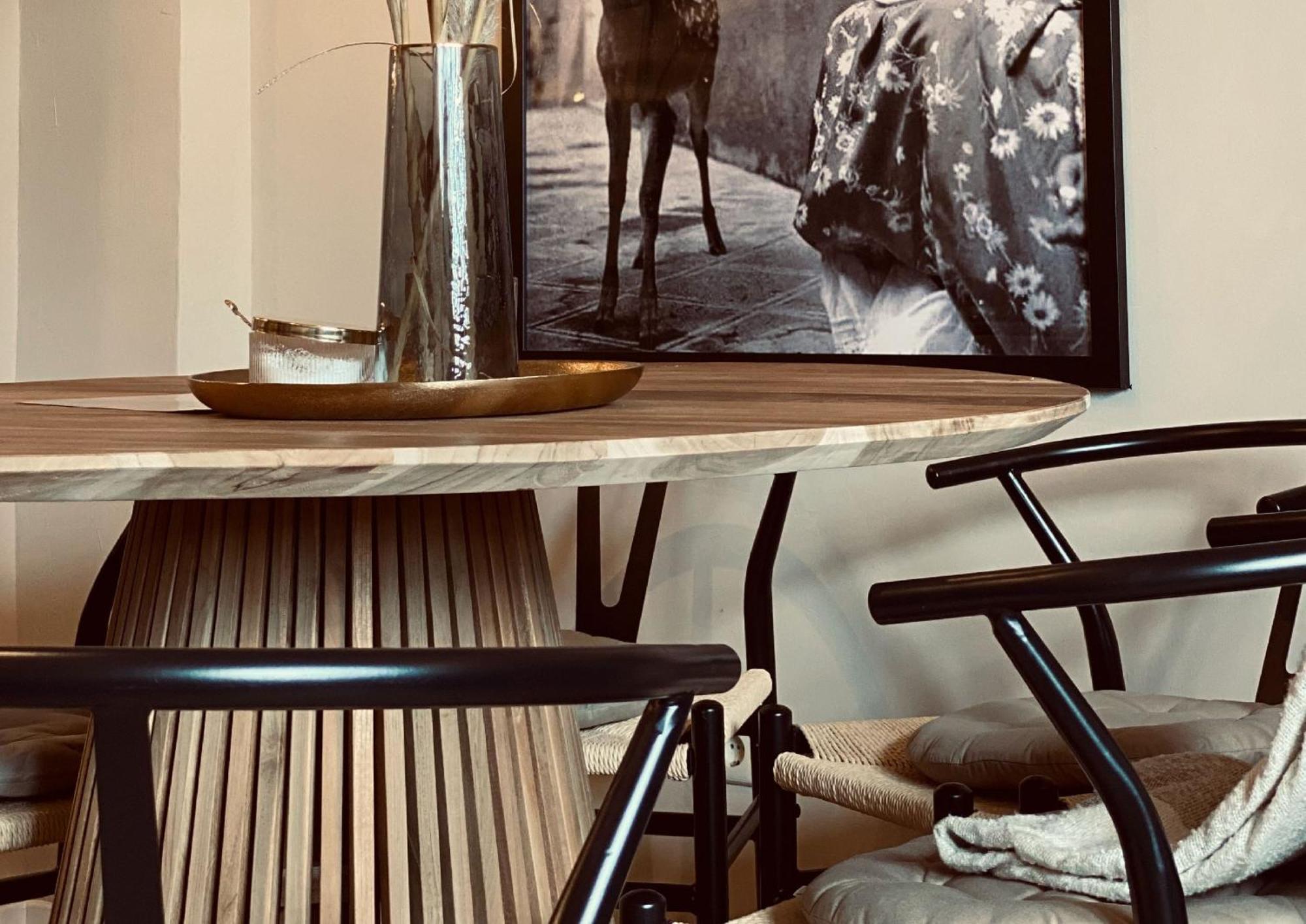 Heart Ferienwohnungen Frida I Kahlo Vogtsburg Esterno foto